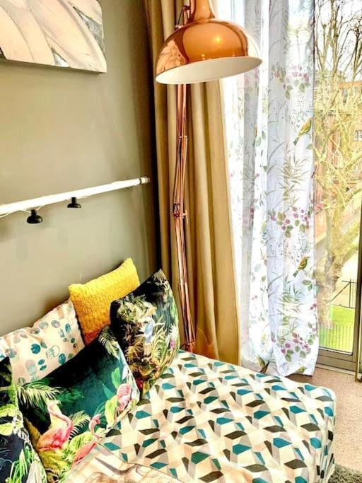 Centre Hub Apartment Birmingham Bagian luar foto